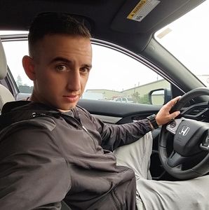 Meet your Posher, Anthony